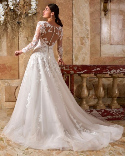 Votre robe de mariée à Pontarlier, entre Morteau, Besançon, Neuchâtel et Lausanne
